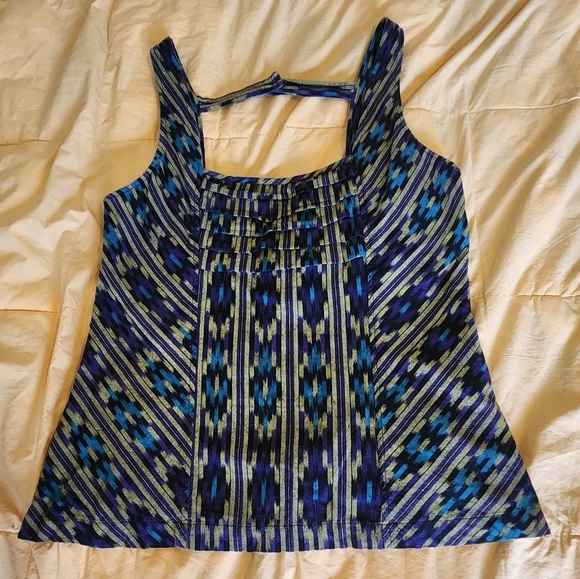Patterned Square-Neck Tank Top - Picture 2 of 7